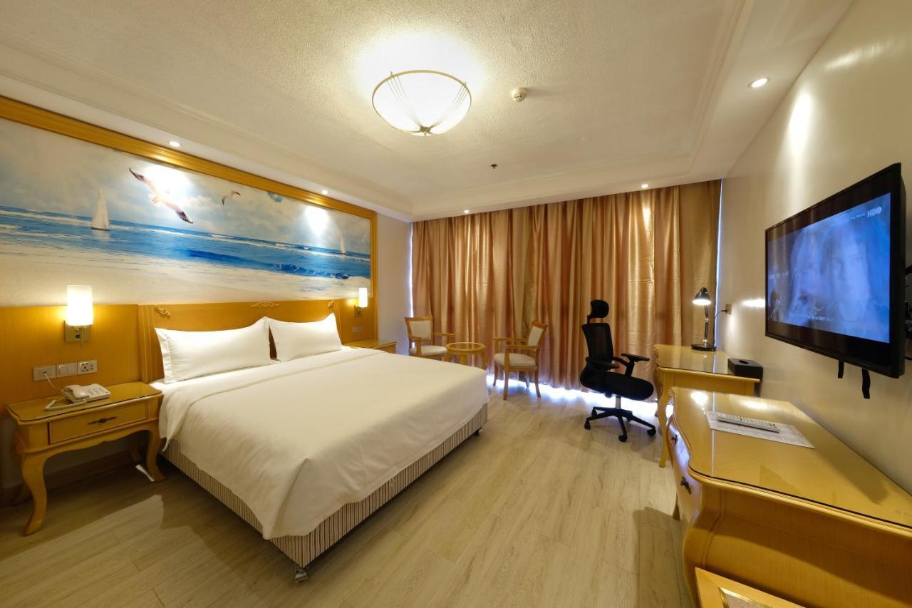 סבו Royal J Hotel מראה חיצוני תמונה