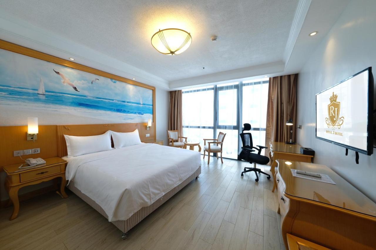 סבו Royal J Hotel מראה חיצוני תמונה